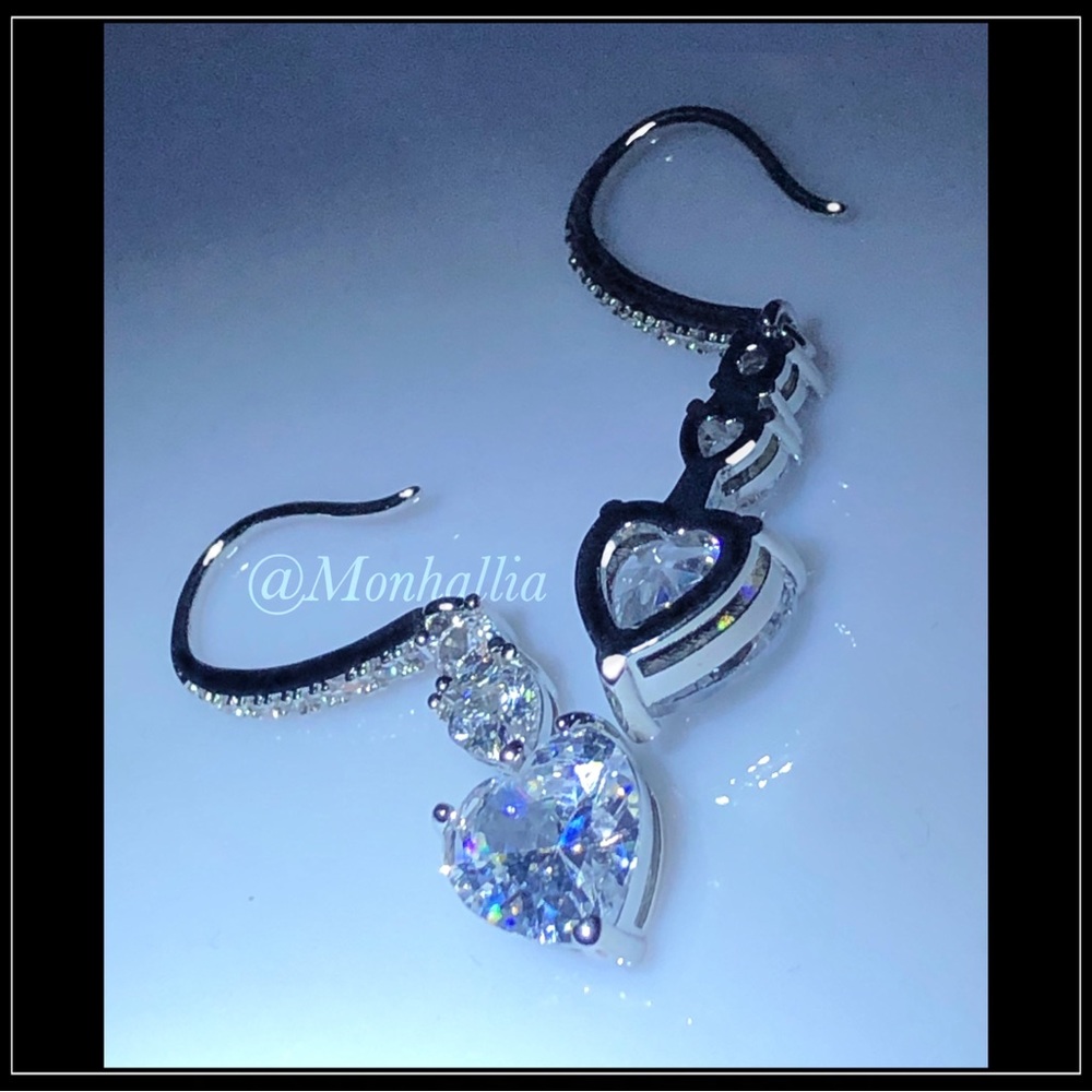 Clearance! NEW 3 CT WHITE GOLD double heart simulated DIAMOND drop Earrings - Picture 3 of 6